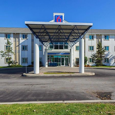 Motel 6-Whitby, On - Toronto East Exteriör bild